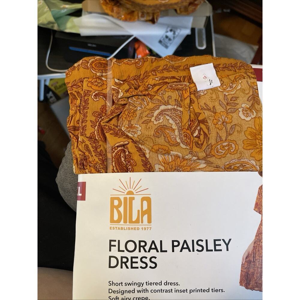 Bila Women's Floral Paisley Short Tiered Dress -X- Large - Picture 4 of 4